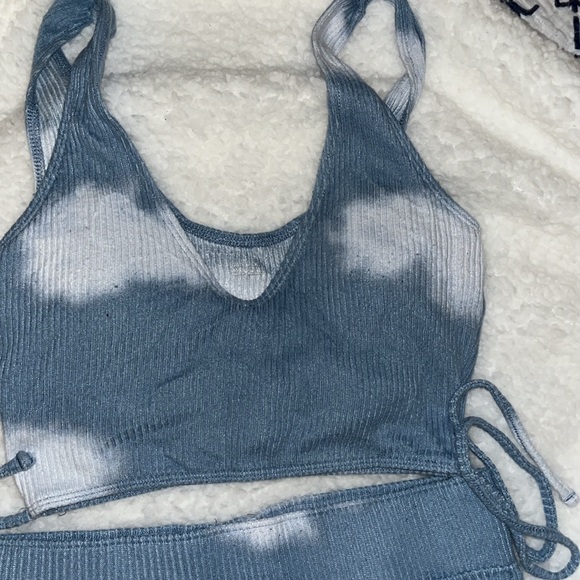 Gilly Hicks Blue and White Tie-Dye Pajama Set - Picture 2 of 5